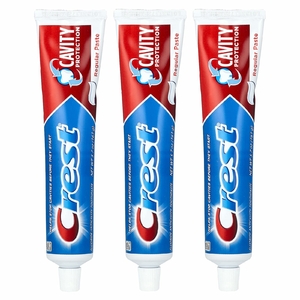Crest, Cavity Protection, зубная паста против кариеса с фтором, обычная паста, 3 тюбика по 161 г (5,7 унции)